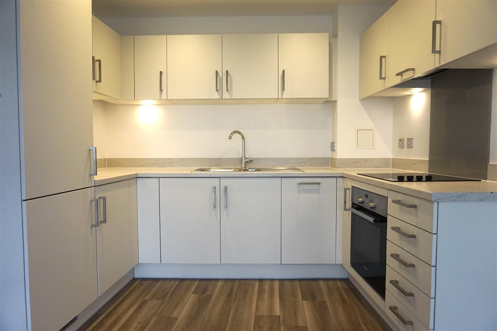 1 bed flat to rent in Dorking Grove, Edgbaston, Birmingham B15 Zoopla