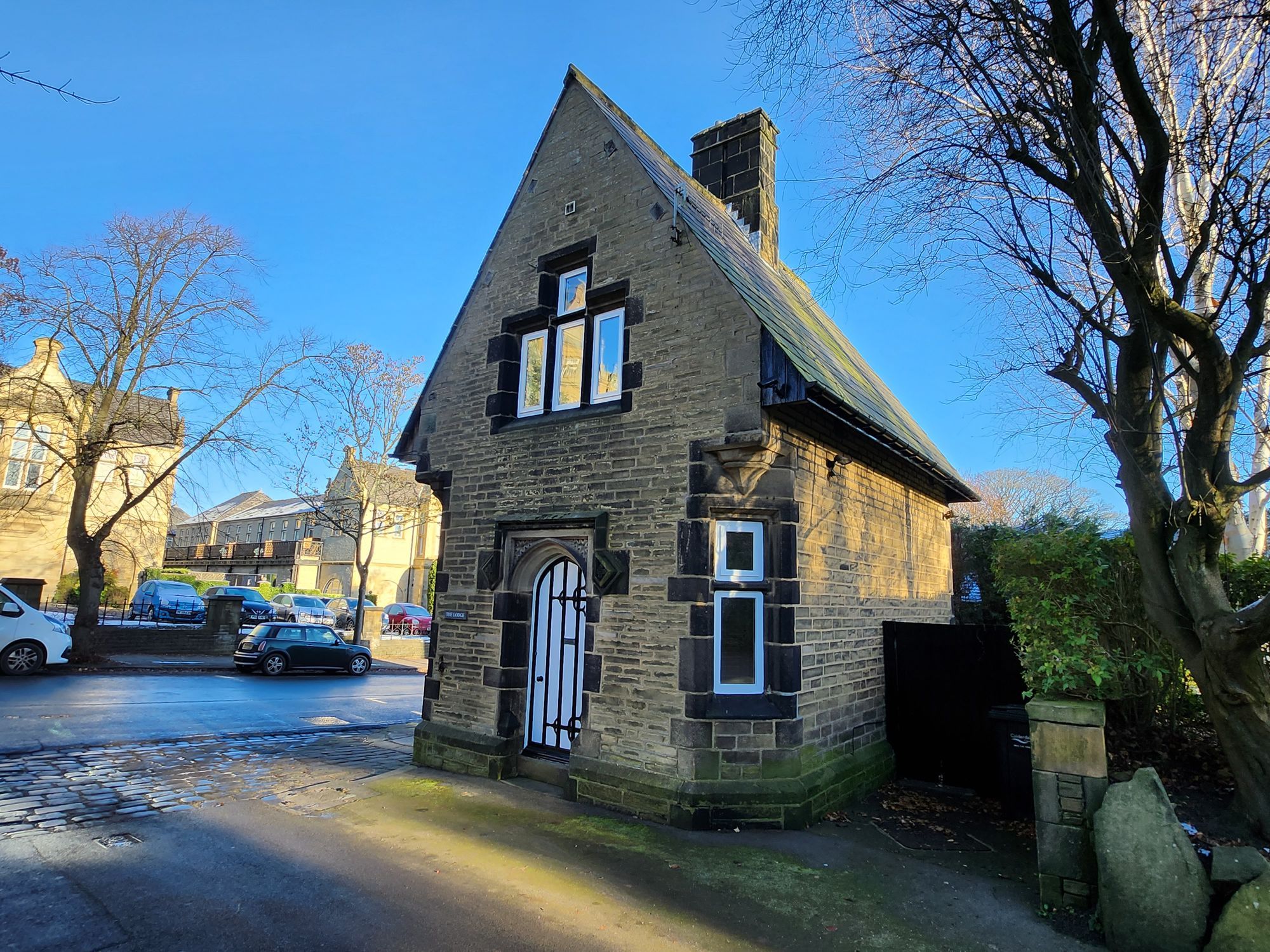 2 bed cottage to rent in Heath Villas, Halifax HX3 Zoopla