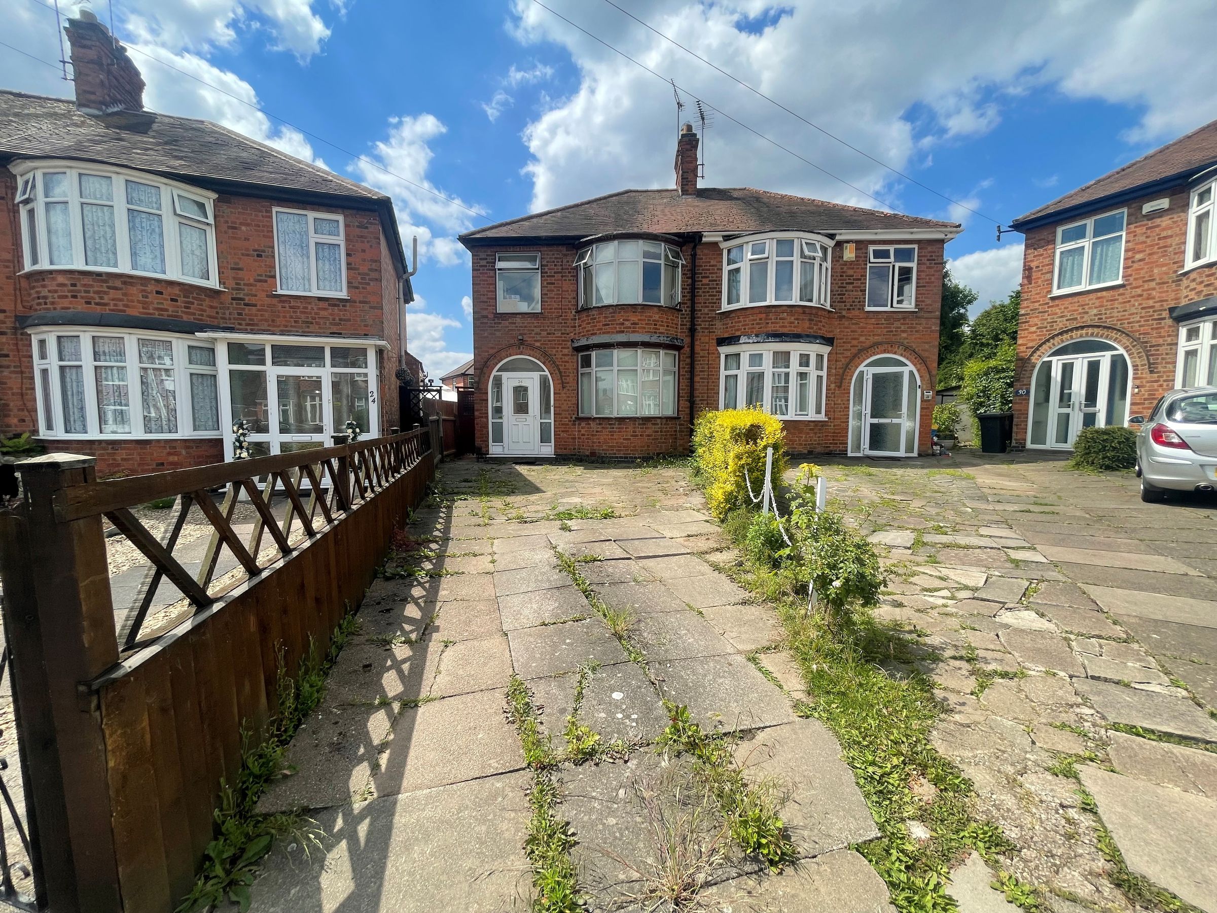 3 bed semidetached house for sale in Belle Vue Avenue, Near Abbey Lane