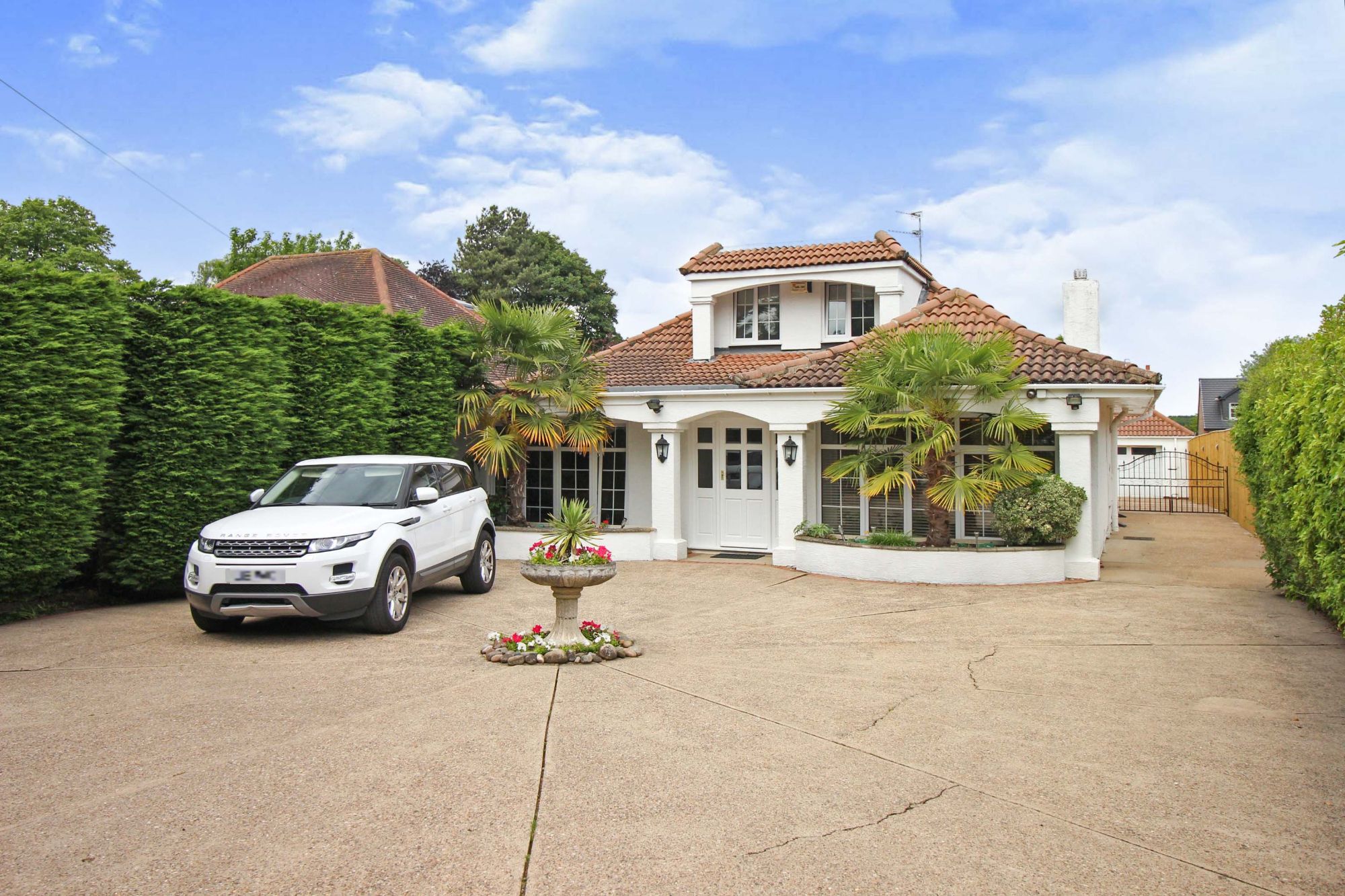 3 bed detached house for sale in Humberston Avenue, Humberston, Grimsby