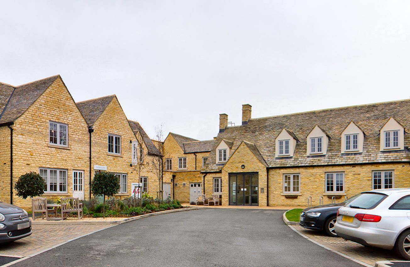 2 bed flat for sale in Hawkesbury Place, Fosseway, Stow On The Wold