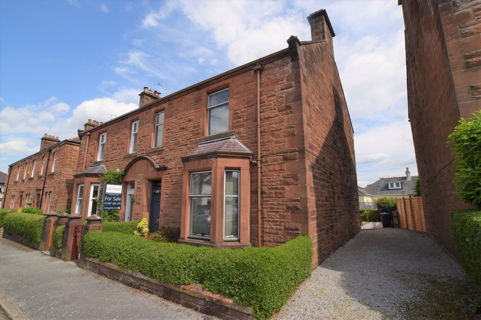 Glencairn, 7 Victoria Avenue, Laurieknowe, Dumfries DG2