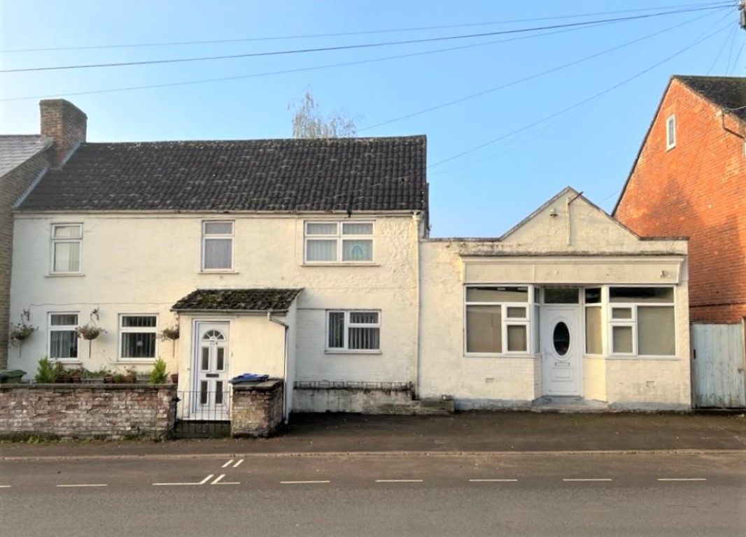 4 bed end terrace house for sale in Boreham Road, Warminster BA12 Zoopla