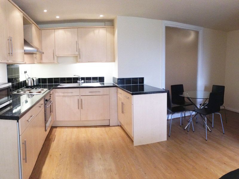 11 Broadway, Bradford BD1  