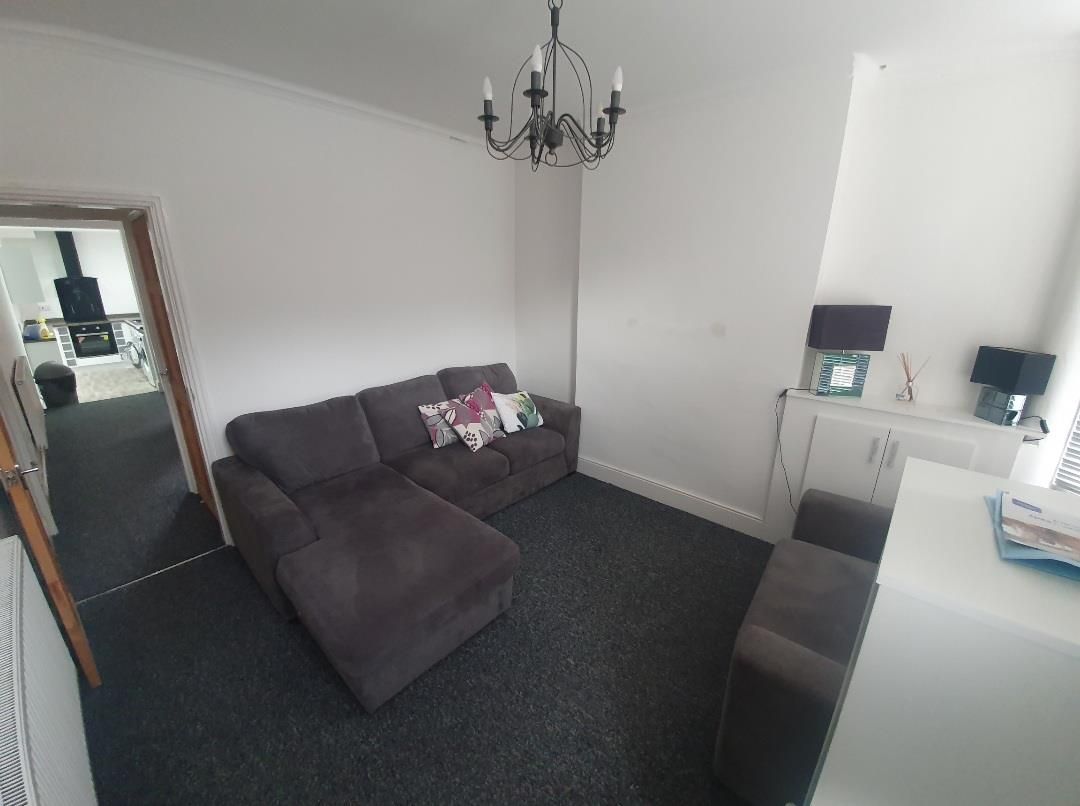 2 bed terraced house to rent in Danvers Road, Leicester LE3 Zoopla