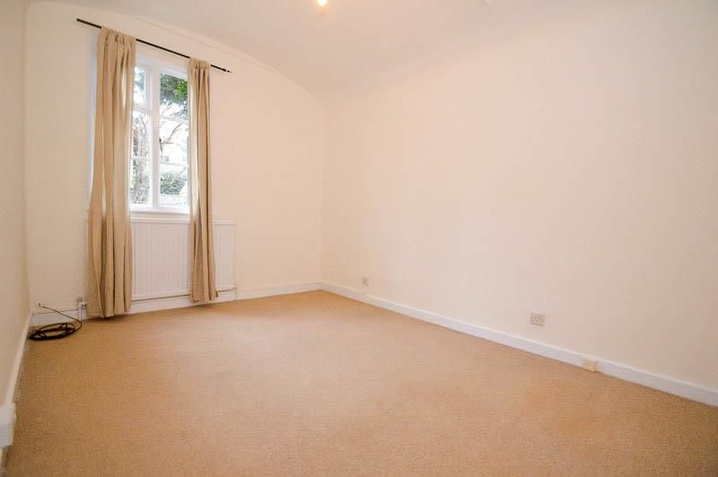 2 bed flat for sale in Prince Consort Cottages, Windsor SL4 Zoopla
