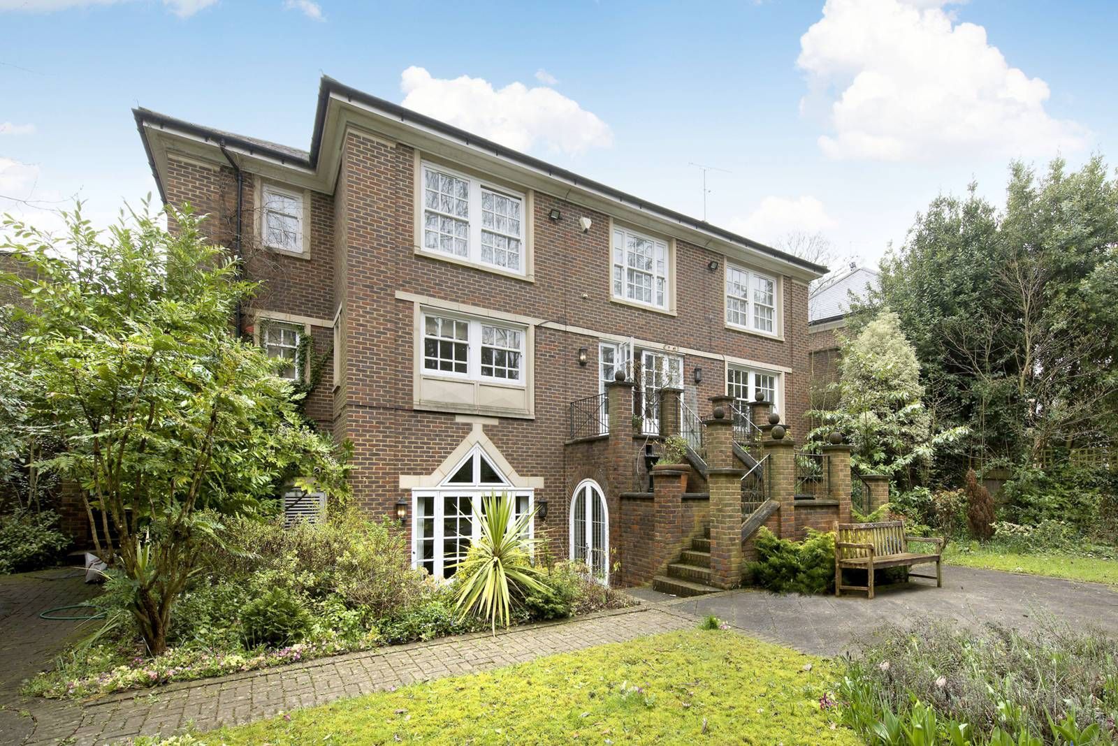 Haversham Place, Highgate, London N6  