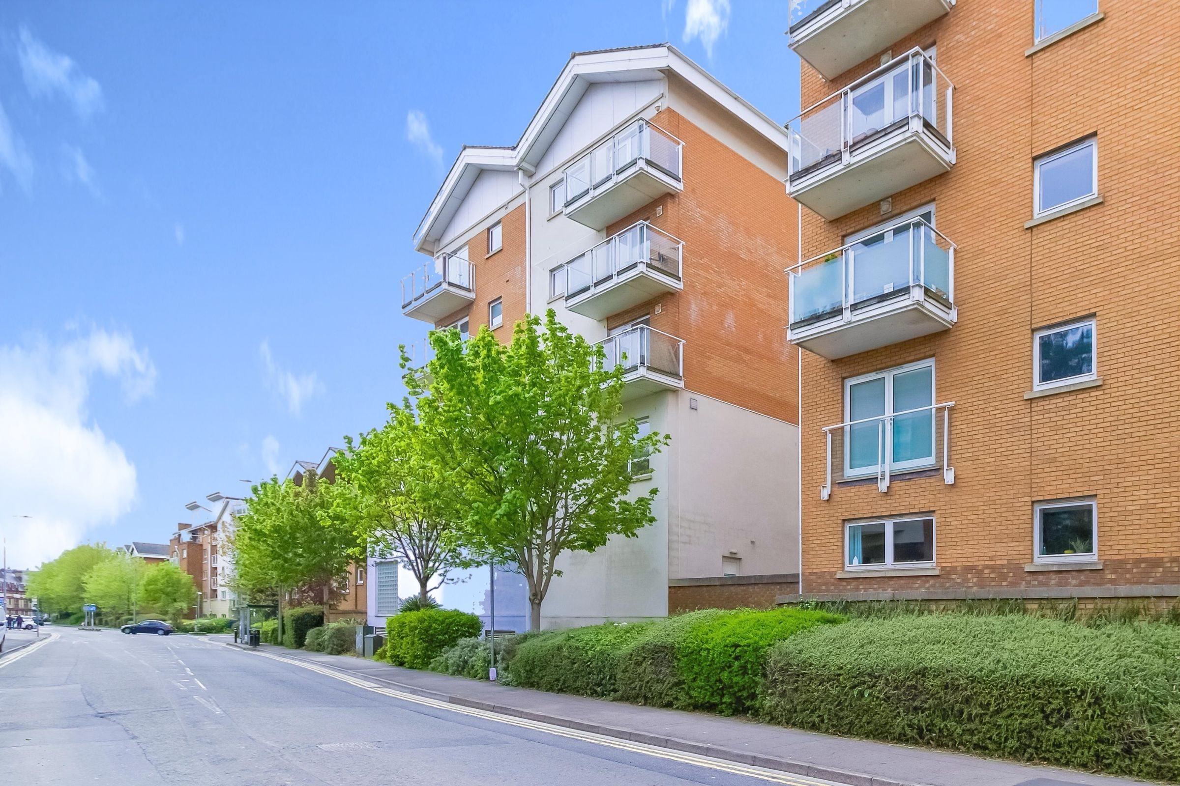 Studio for sale in Lynton Court, Chandlery Way, Cardiff, Caerdydd CF10