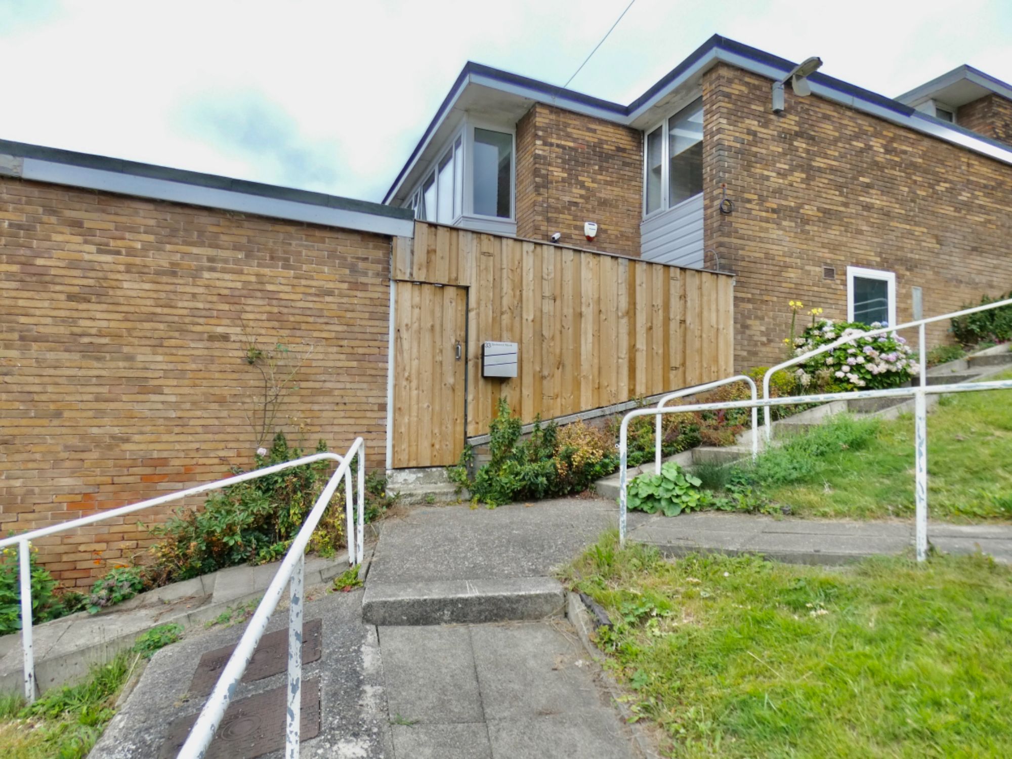 Spotswood Mount, Sheffield S14