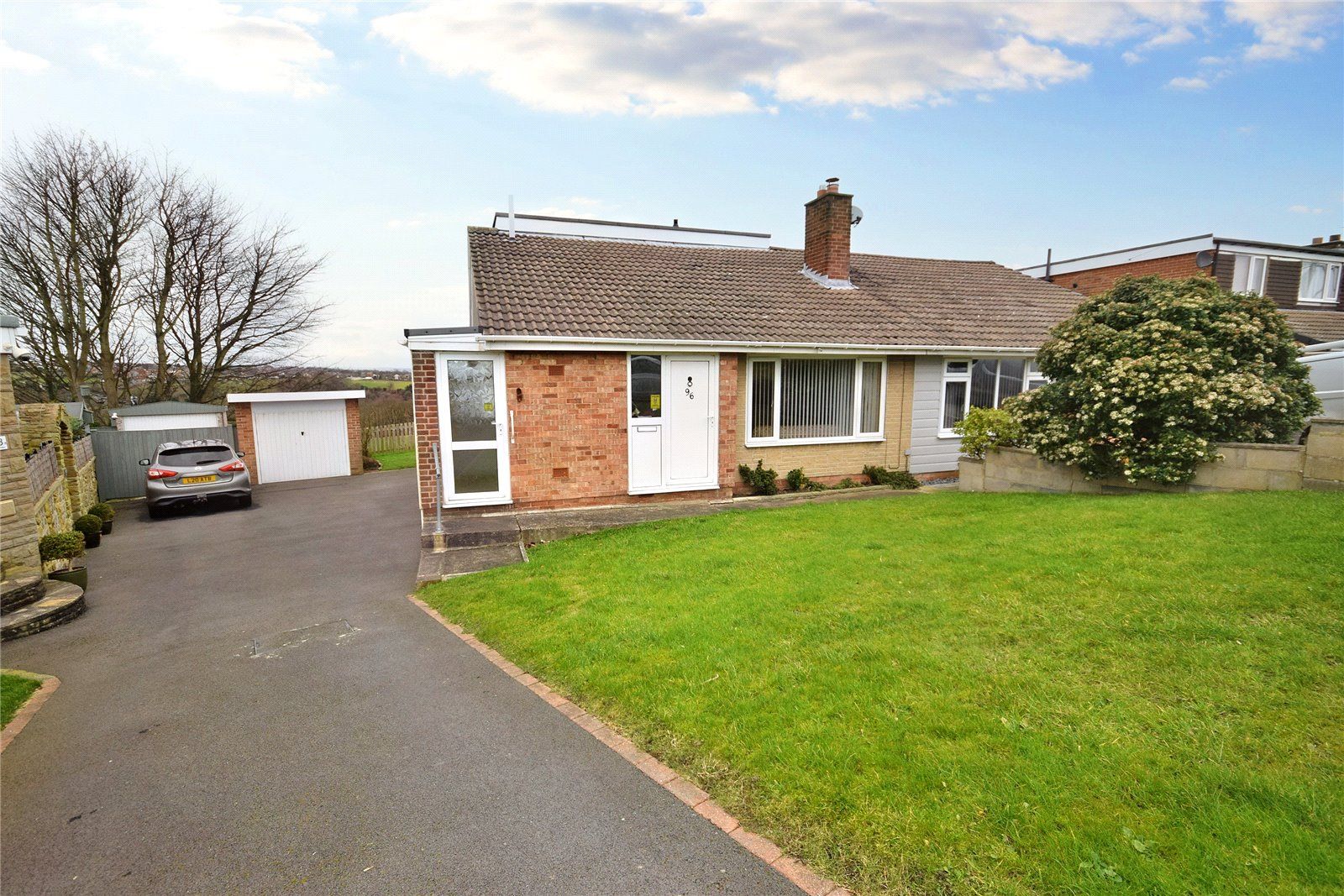 4 bed bungalow for sale in Coxley View, Netherton, Wakefield, West
