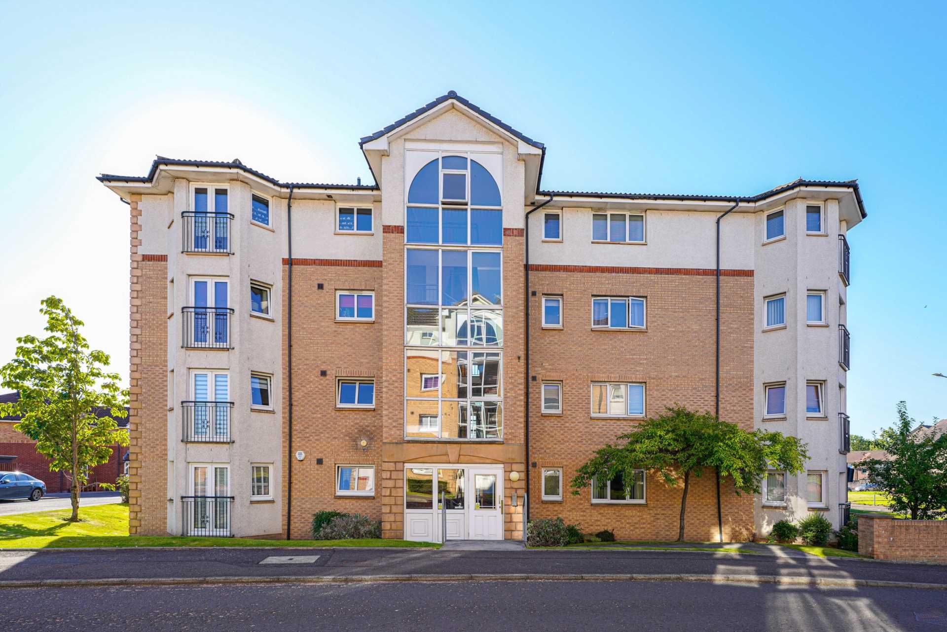 2 bed flat for sale in Highgrove Road, Renfrew PA4 Zoopla