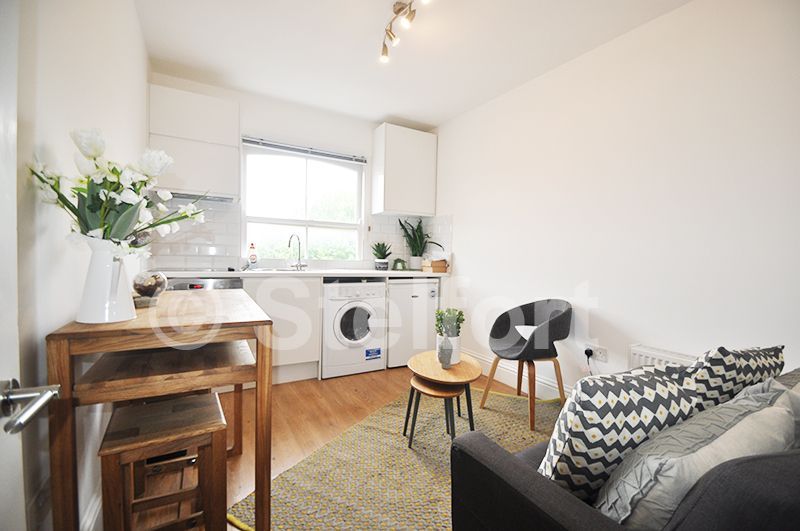 2 bed flat to rent in Hornsey Road, London N19 Zoopla