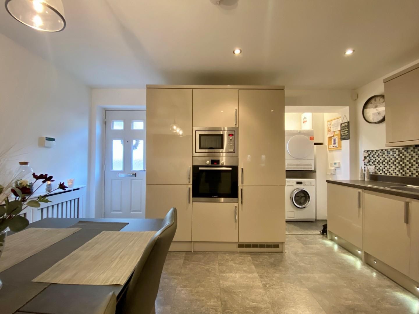 4 bed town house for sale in Queen Street, Padiham, Burnley BB12 Zoopla