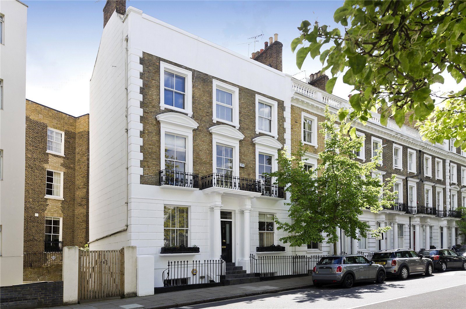 Westbourne Park Road, Notting Hill, London, UK W2  