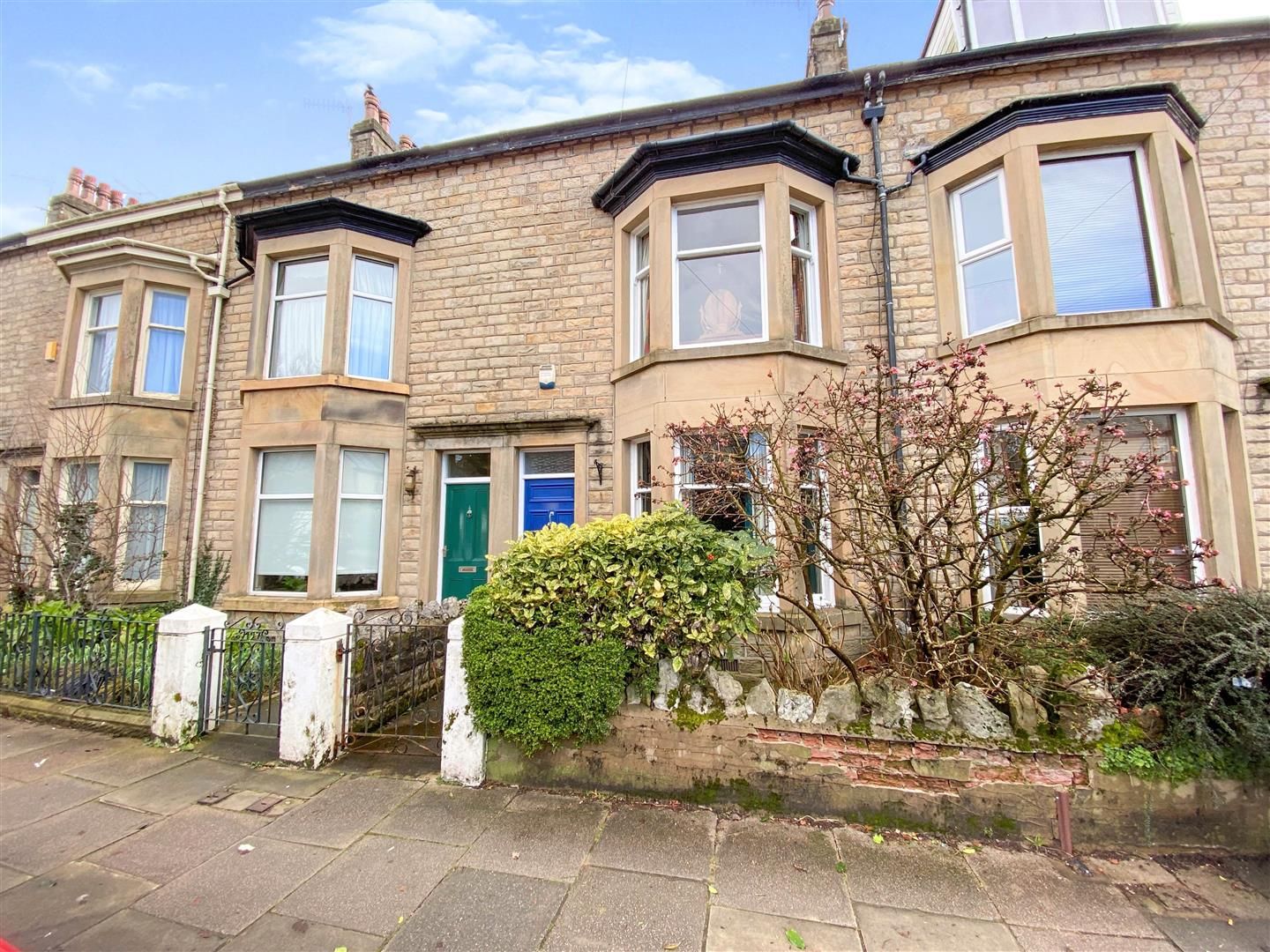 4 bed terraced house for sale in Scotforth Road, Scotforth, Lancaster