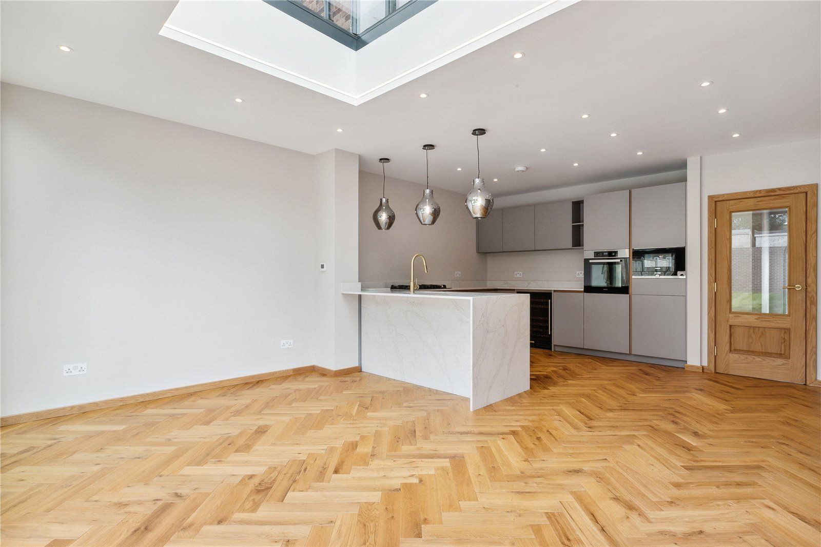3 bed detached house for sale in Mortimer Road, London NW10 Zoopla
