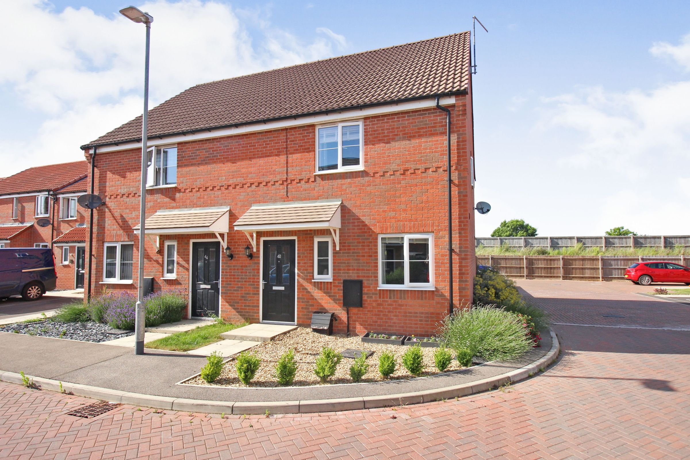 3 bed semidetached house for sale in Snow Close, Sleaford NG34 Zoopla