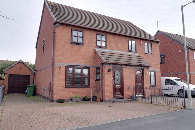 3 bed semidetached house for sale in Stable Lane, Market Drayton TF9