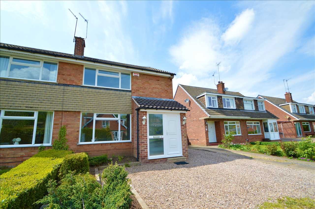 3 bed semidetached house to rent in Wolds Drive, Keyworth, Nottingham