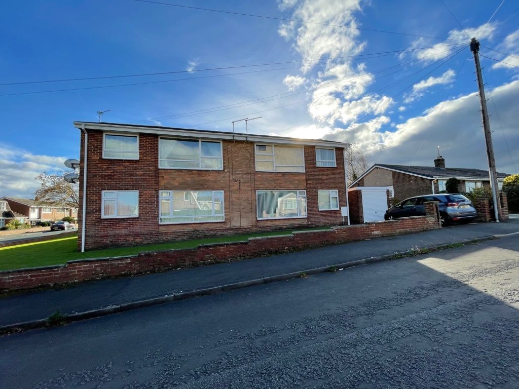 1 bed flat for sale in Richmond Court, Newton Hall, Durham DH1 Zoopla
