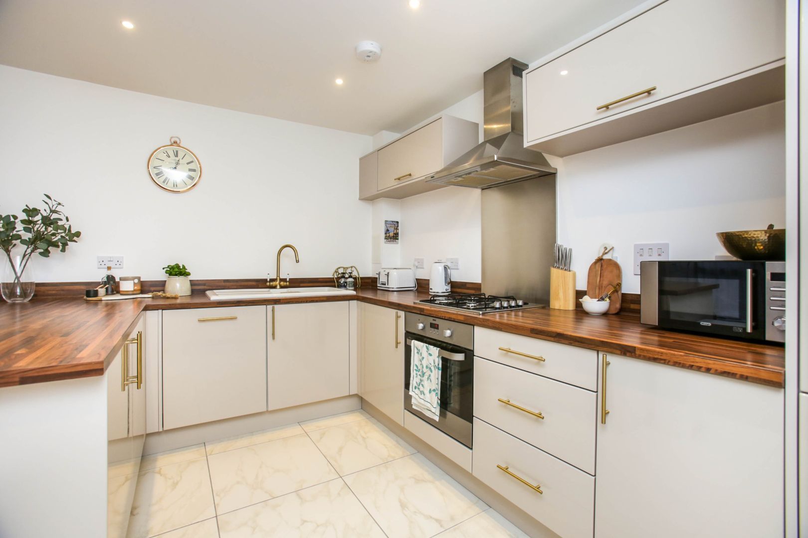 4 Nihill Place East Croydon CR0  