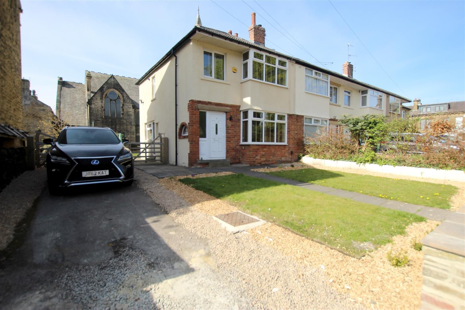 3 bed semidetached house to rent in Charles Street, Bingley BD16 Zoopla