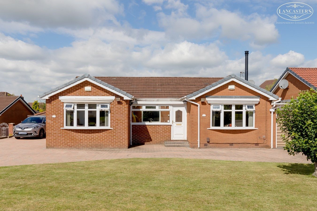 3 bed detached bungalow for sale in Hollowell Lane, Horwich, Bolton BL6