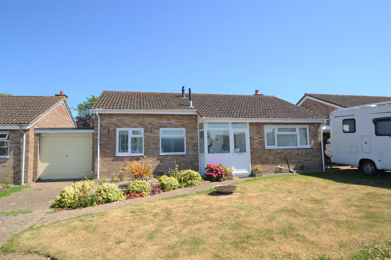 3 bed detached bungalow for sale in Seven Sisters Road, Willingdon