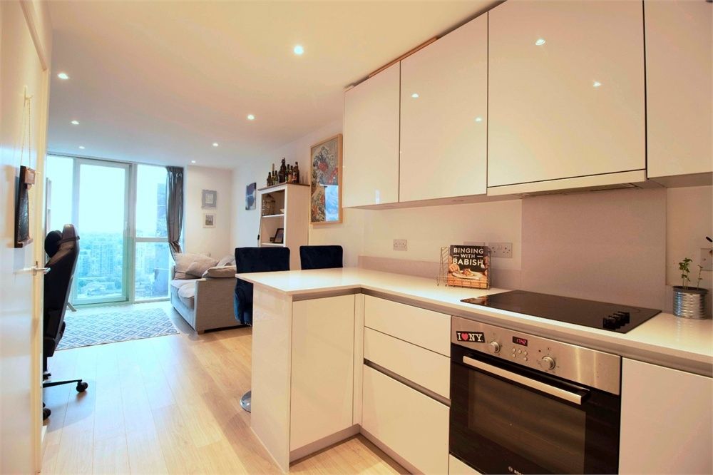 11 Saffron Central Square Croydon Surrey CR0  