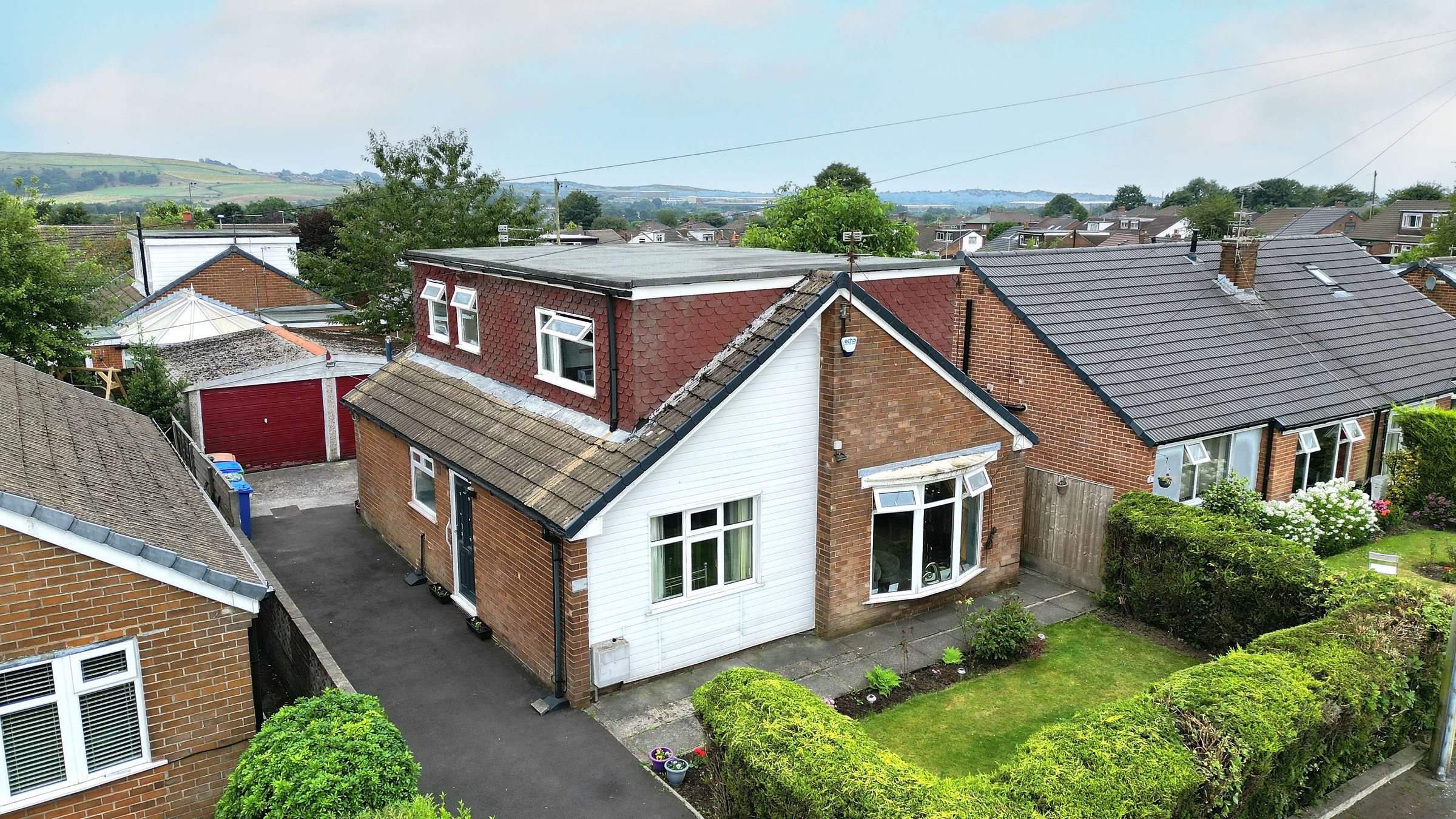 5 bed detached bungalow for sale in Kensington Close, Milnrow, Rochdale