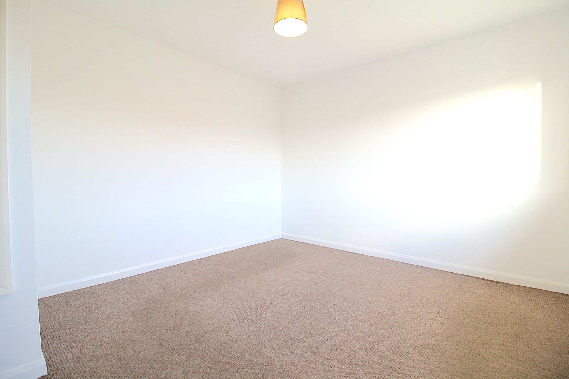 1 bed end terrace house to rent in Drayton Close, Hounslow TW4 Zoopla