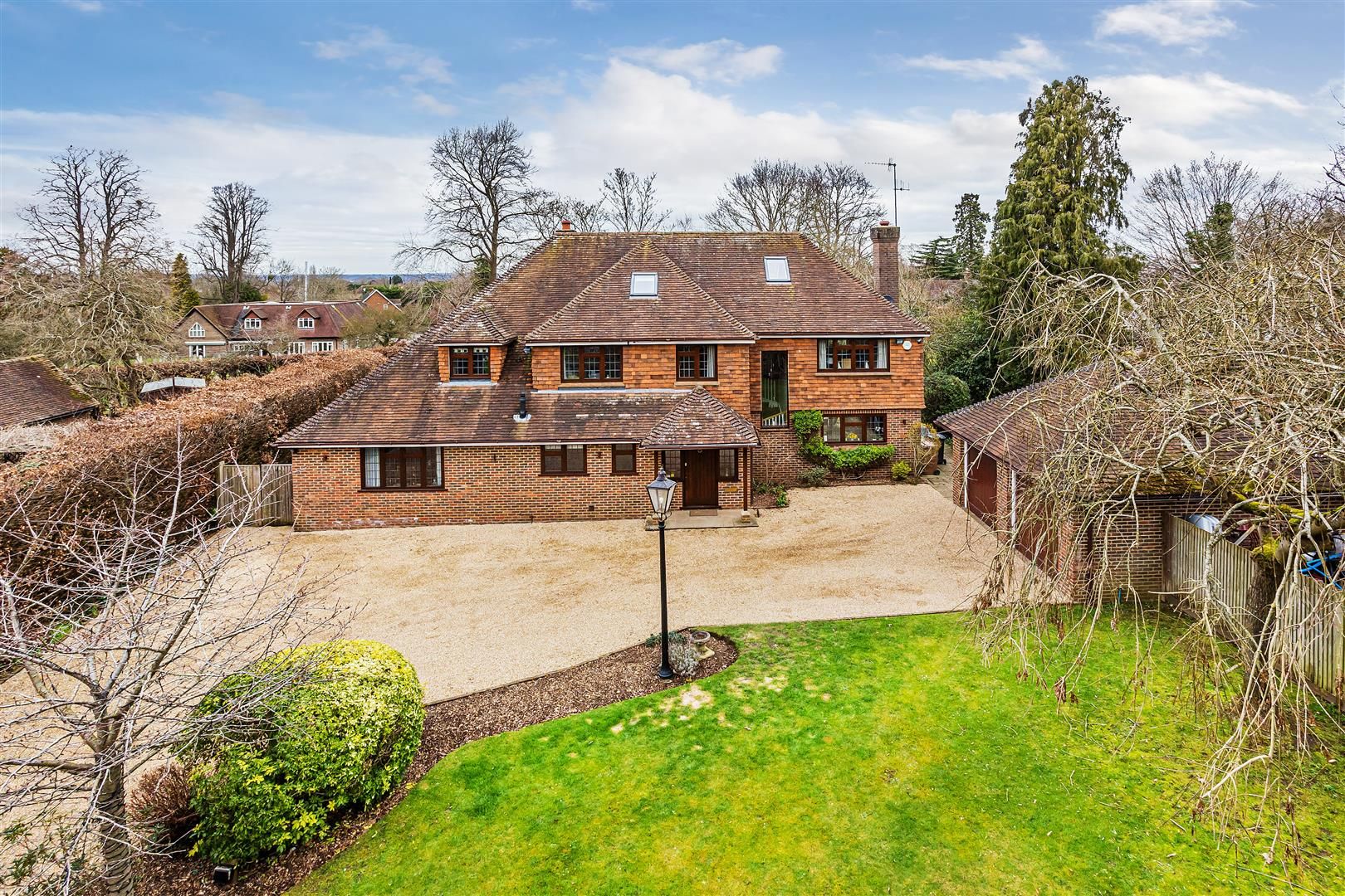 Abbots Way Guildford GU1  