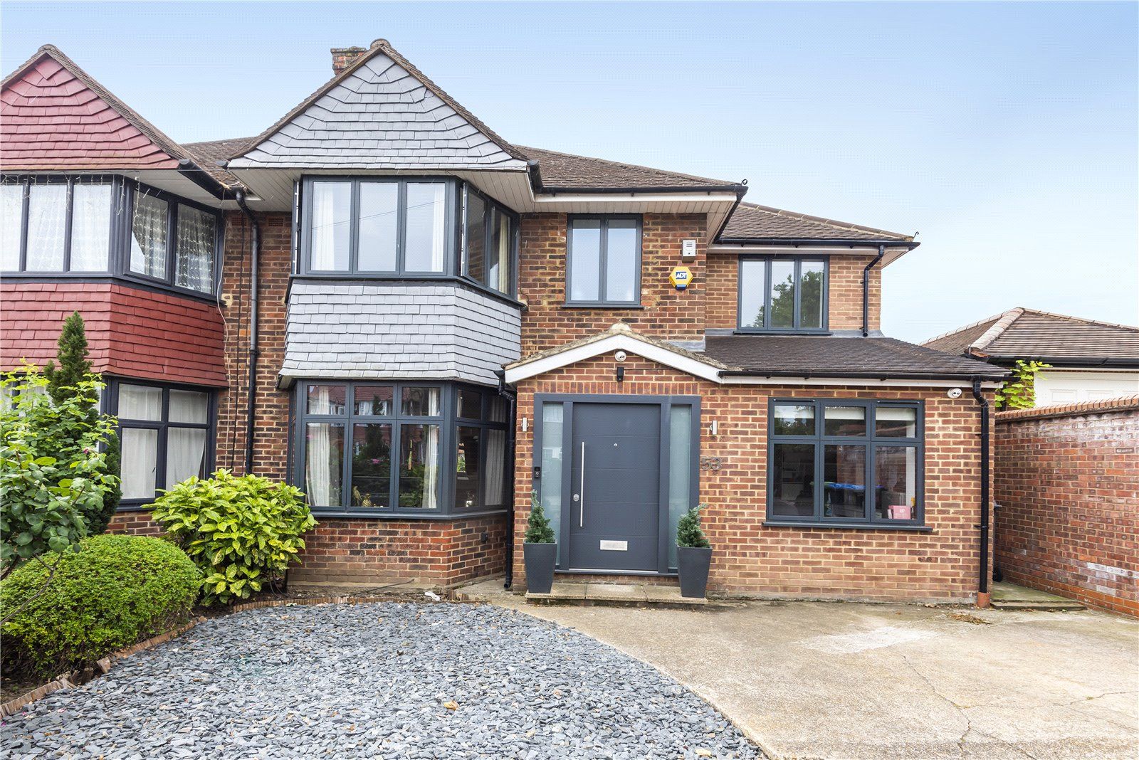 5 bed semidetached house for sale in Mallard Way, London, England NW9 Zoopla