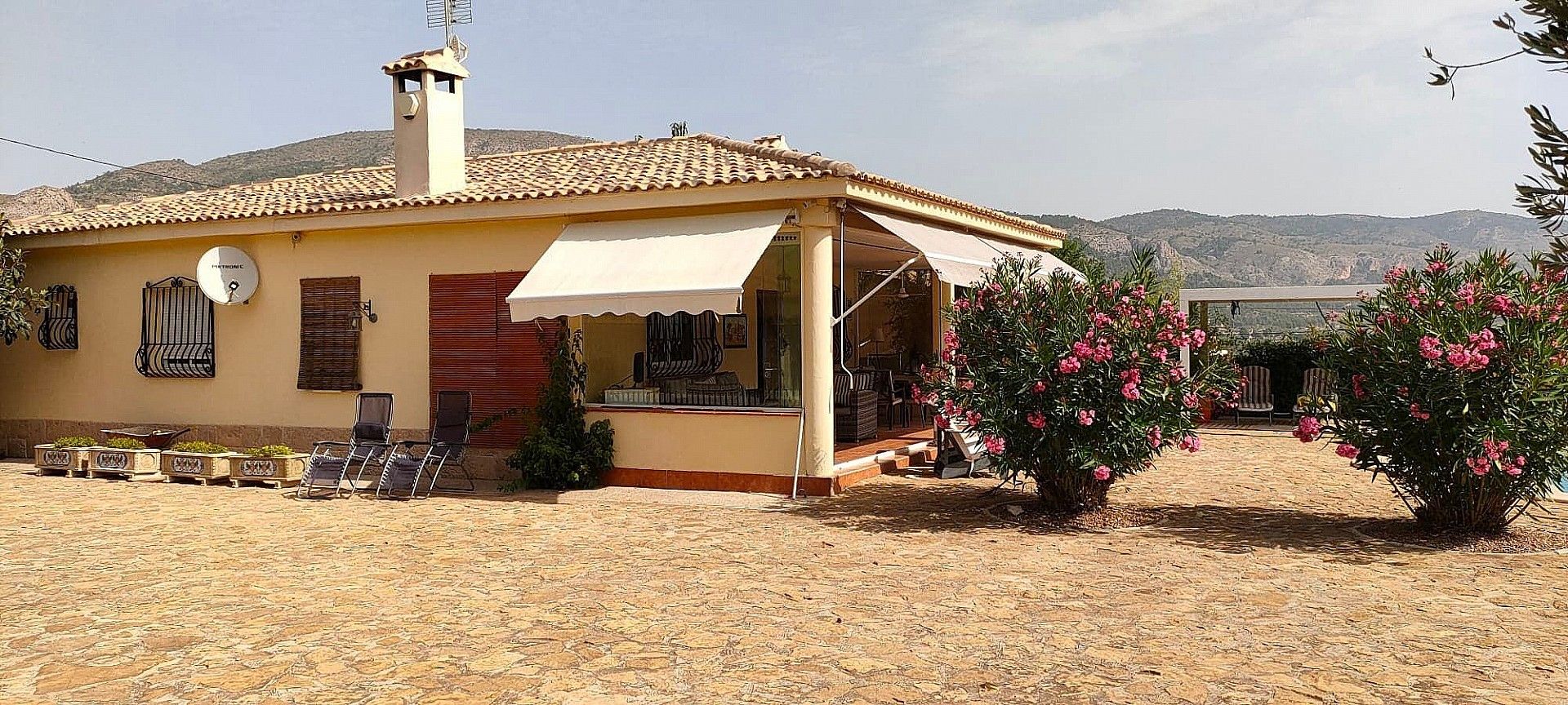 3 bed villa for sale in 03420 Castalla, Alicante, Spain Zoopla