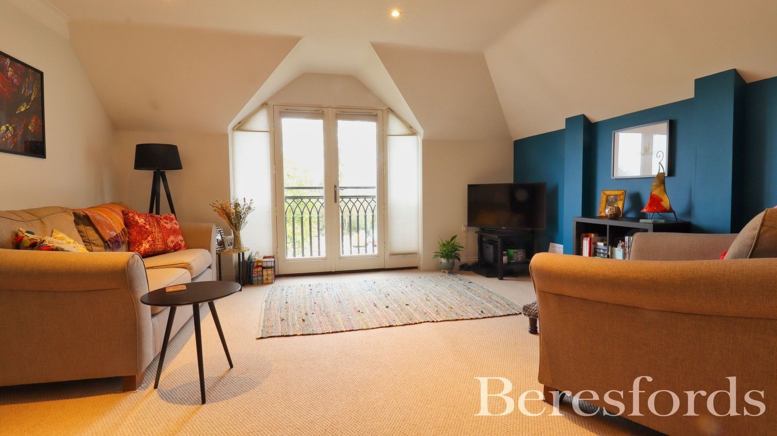 Seven Arches Road, Brentwood, Essex CM14