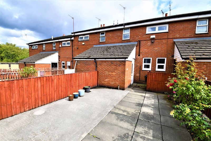 3 bed terraced house for sale in Agnew Place, Salford M6 Zoopla