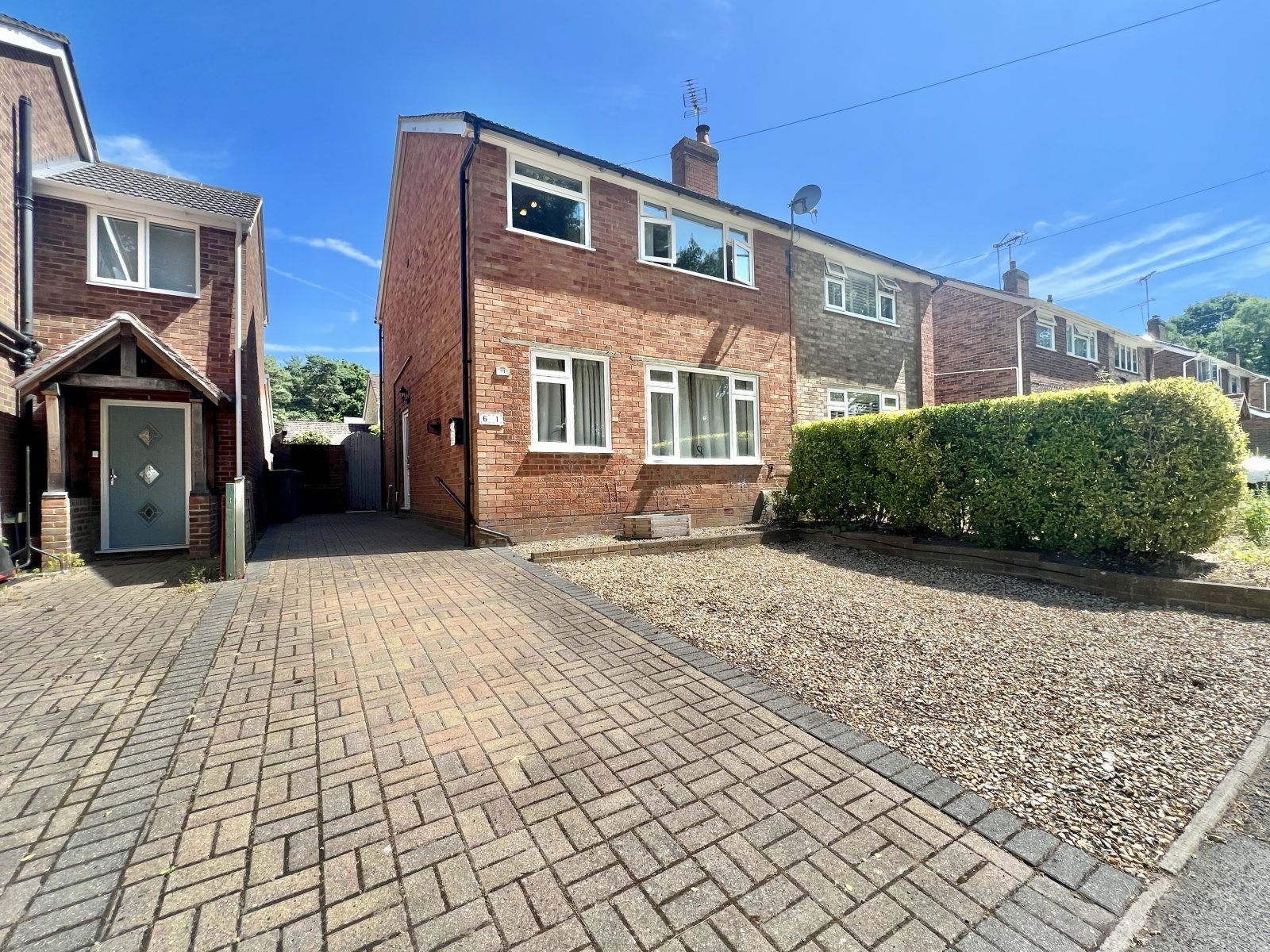 3 bed semidetached house for sale in Northfield Road, Church Crookham