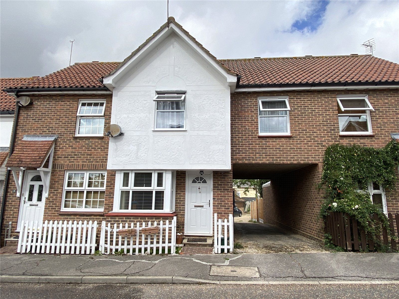 3 bed terraced house for sale in Russetts, Langdon Hills, Basildon