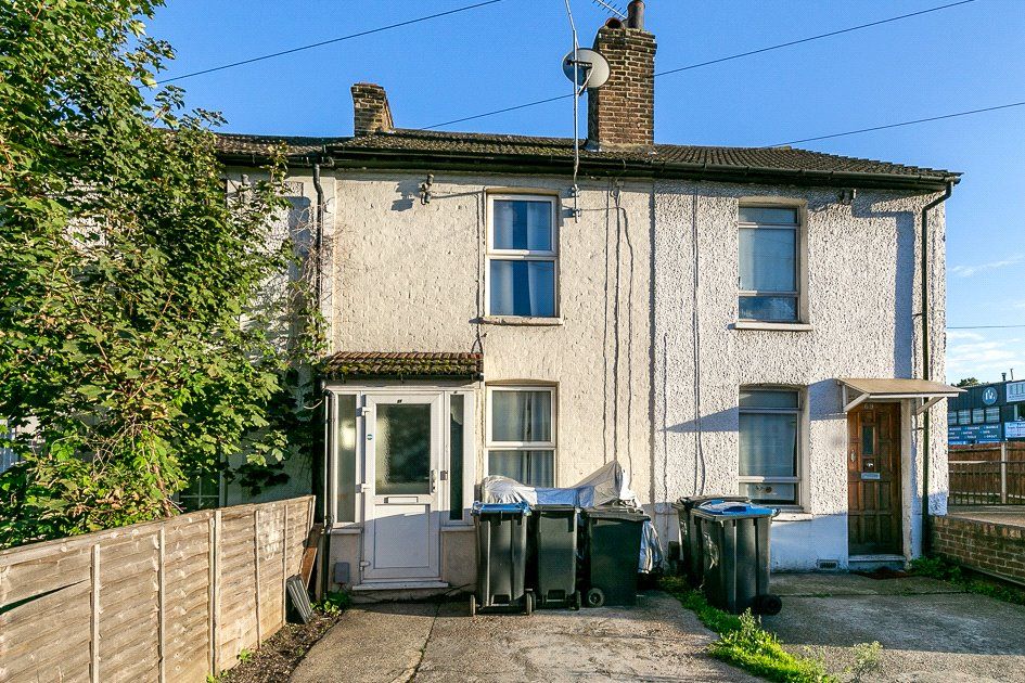 2 bed terraced house for sale in Sumner Road, Croydon, Surrey CR0 Zoopla