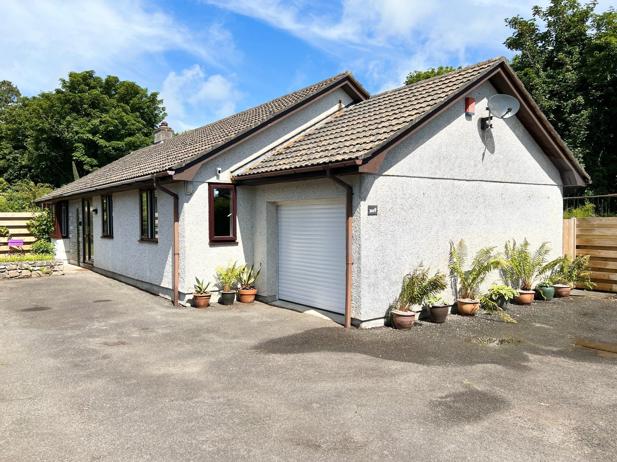 3 bed detached bungalow for sale in Ridgevale Close, Gulval, Penzance