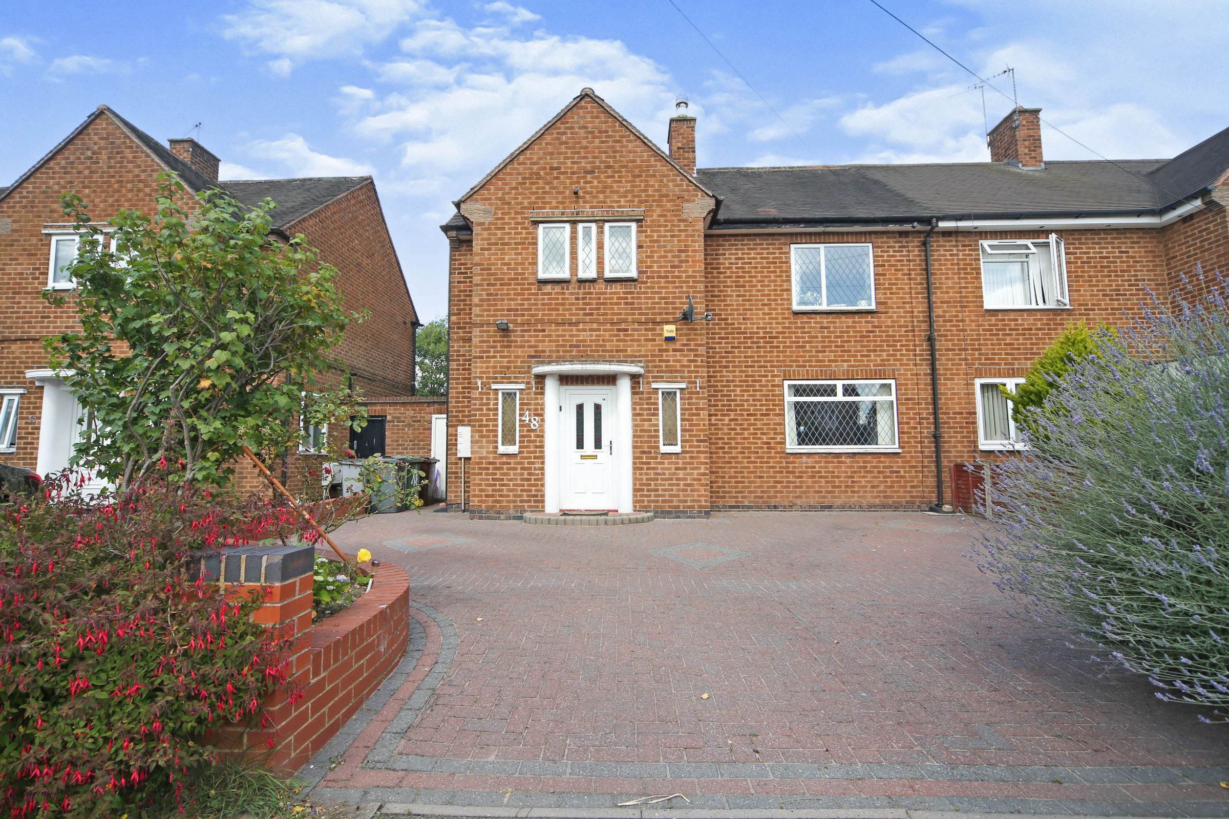 4 bed semidetached house for sale in Arbury Hall Road, Solihull B90