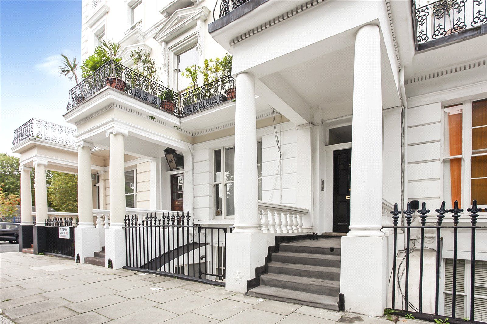 2 bed flat to rent in St. Stephens Gardens, St. Stephens Gardens W2