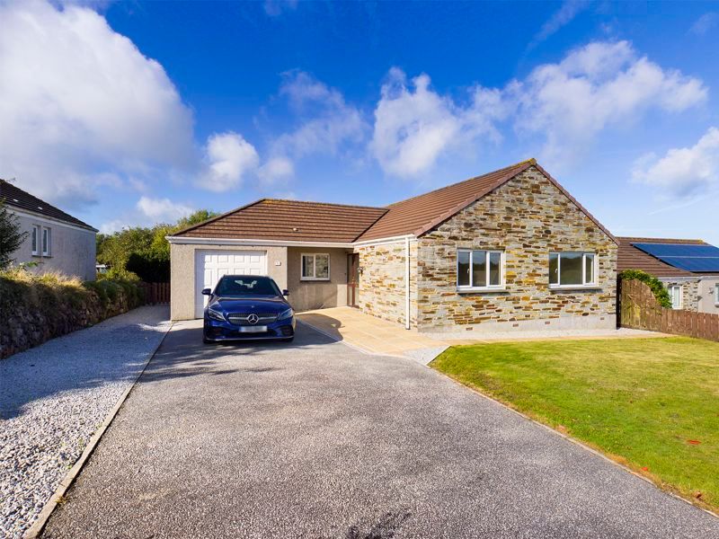 3 bed bungalow for sale in Crembling Well, Barncoose, Redruth TR15 Zoopla