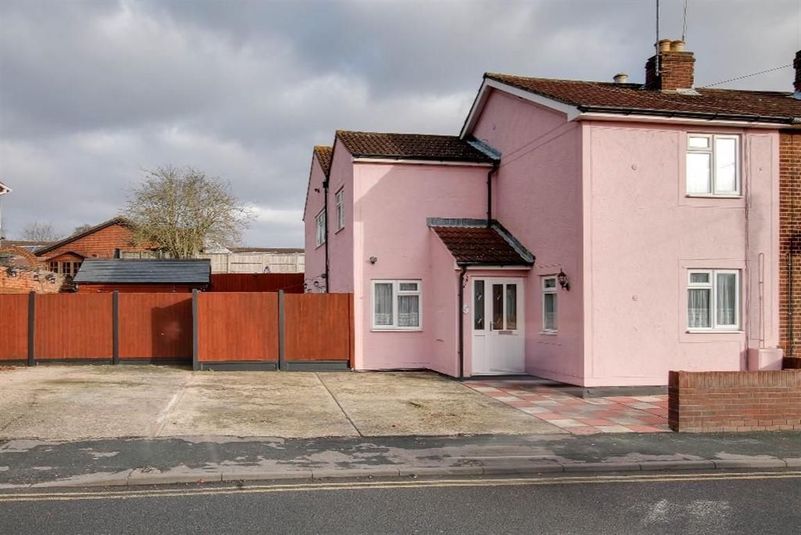 4 bed property to rent in Greenstead Road, Colchester CO1 Zoopla