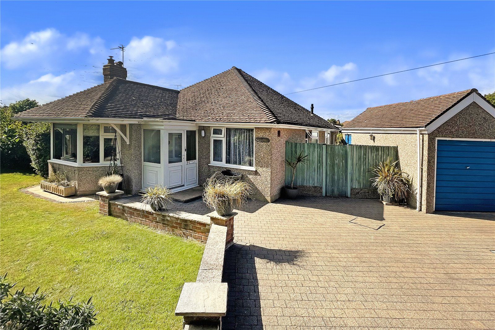 3 bed bungalow for sale in Holmes Lane, Rustington, Littlehampton, West