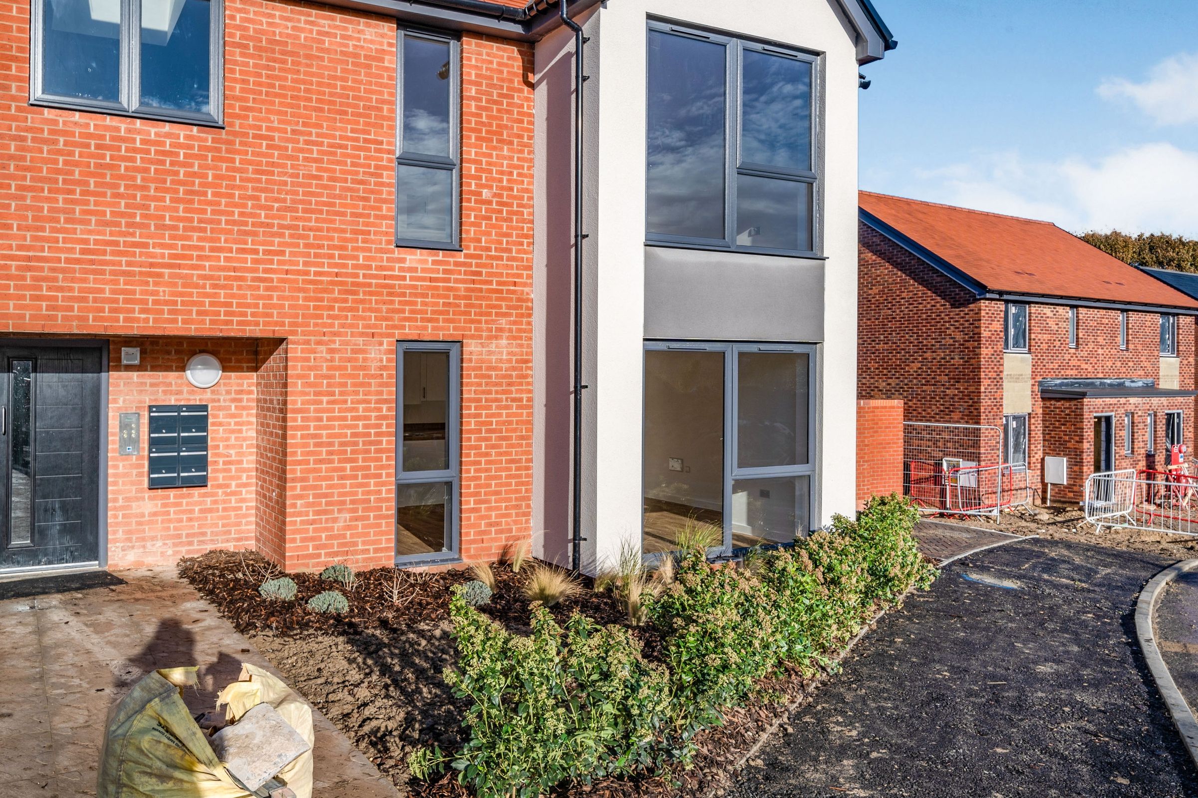 New home, 1 bed flat for sale in Shelduck Avenue, Uckfield TN22 Zoopla