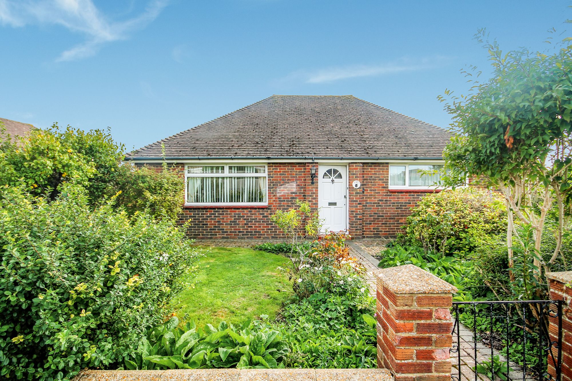 2 bed detached bungalow for sale in Cokeham Gardens, Sompting, Lancing