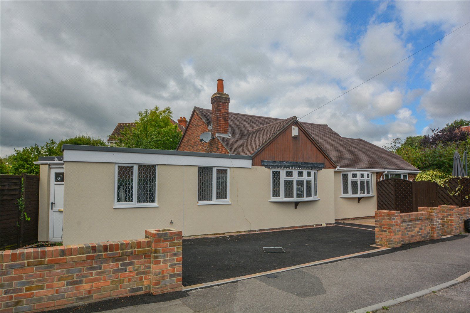 Emmbrook Road, Wokingham RG41  