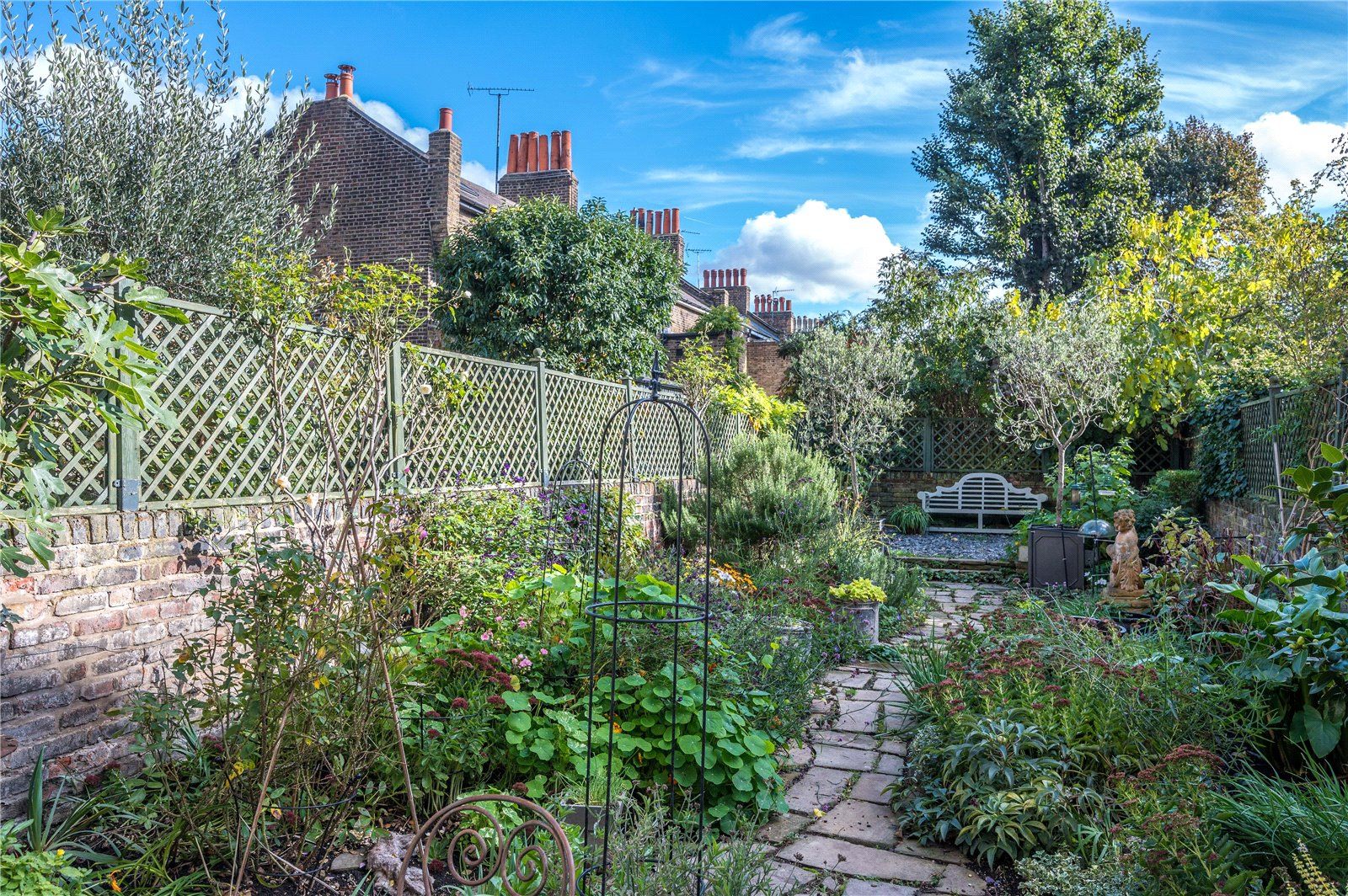 4 bed terraced house for sale in St. Pauls Place, Islington, London N1