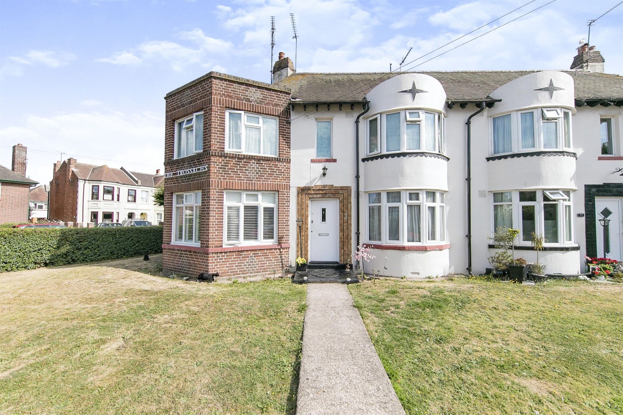 2 bed flat for sale in Holland Road, HollandOnSea, ClactonOnSea